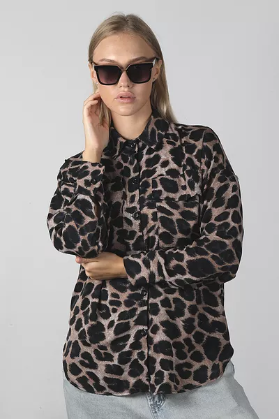 Черни малки дамски слънчеви очила