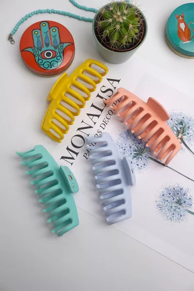 مجموعة مشابك شعر كبيرة غير قابلة للانزلاق للنساء - أزرق، 4 قطع