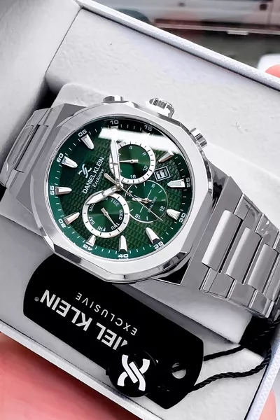 ساعة يد رجالية حصرية مقاومة للماء حتى 3 ضغط جوي، حزام من الفولاذ بلون فضي، سوار من الأحجار الطبيعية 