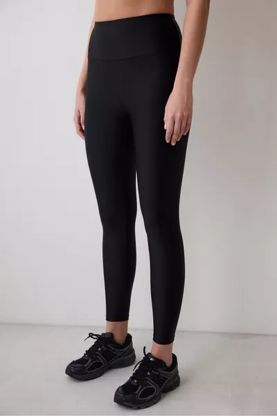 Black Shiny Leggings