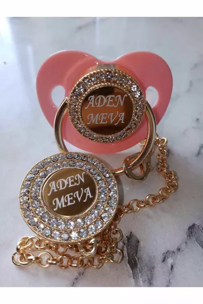 مجموعة مصاصة أطفال من السيليكون بحجر الزركون وتسمية طلاء (0-6 أشهر)