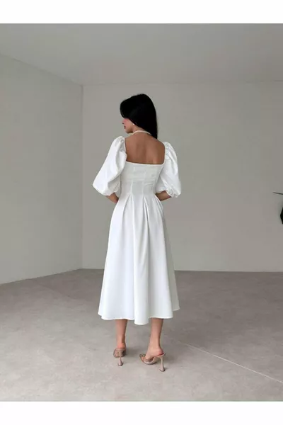 فستان متوسط الطول بكشكش وأكمام منفوخة وياقة مربعة