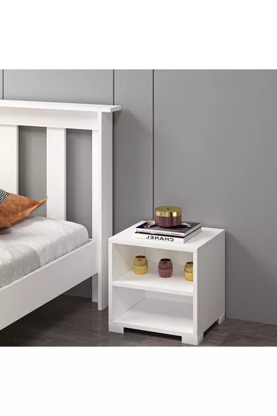 Бял MDF нощен шкаф