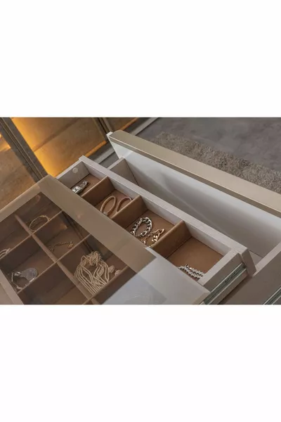 خزانة جانبية مع وسائد لردهة