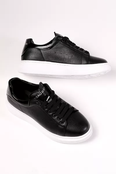 Schwarze McQueen Style Sportschuhe mit weißer Sohle, Alltagssneaker 