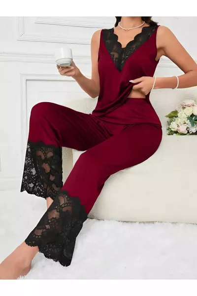 بدلة نسائية بورجوندي دانتيل Veyas