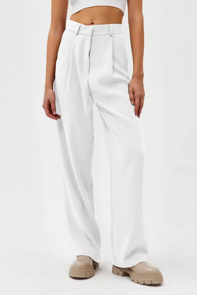 بنطال نسائي منسوج بقصة واسعة عند الخصر والساقين