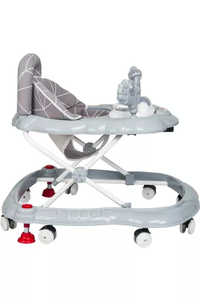 أول خطوة مشاية موسيقية مع ألعاب