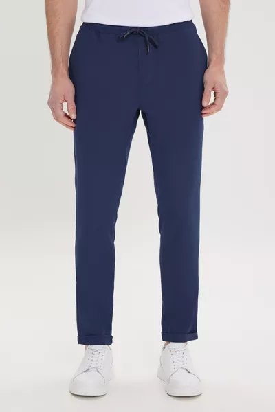 Pantalon de jogging homme bleu marine slim confortable avec taille à cordon et poches latérales