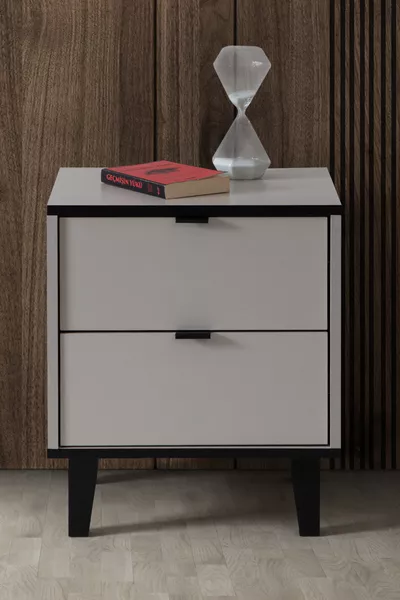 كومودين، كومودين بالتين مع درجين