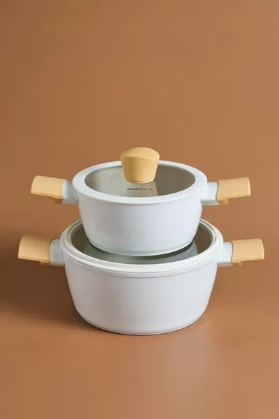 x Refika Swiss Crystal Amandelcrème Inductiebasis Midi 4-delige Pannenset