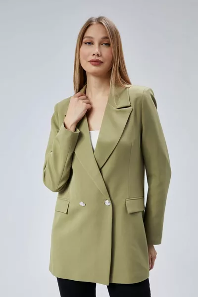 سترة بليزر قماشية واسعة باللون الخاكي الفاتح