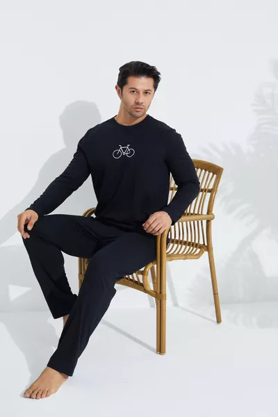 Zwart gebreid herenpyjama set met lange mouwen 