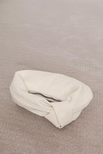 المرأة ميني جوردي حقيبة يد مضفر أوف وايت Bttg