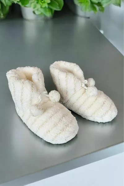 Wellsoft pluche antislipzool dames thuislaarzen Panduf met pompons