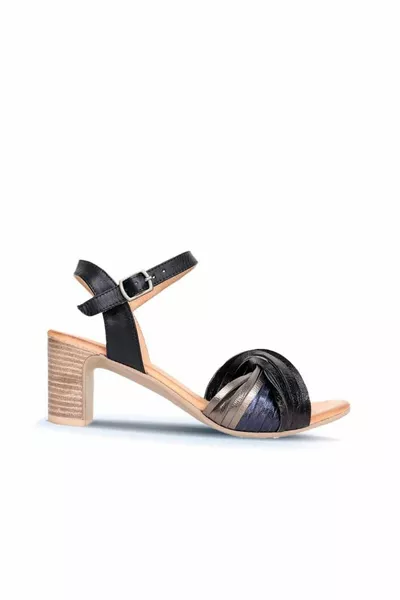 صنادل نسائية بكعب جلد أزرق كحلي 