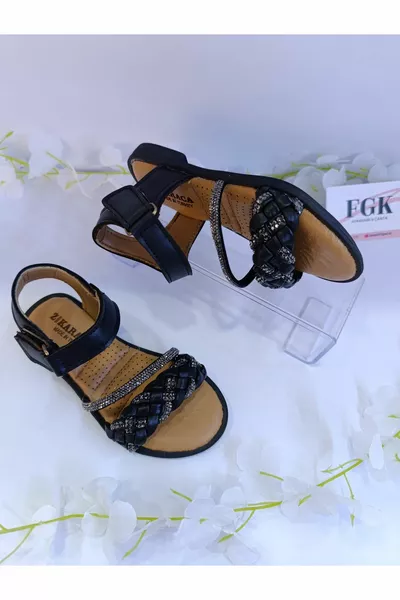 SANDALES MODÈLE ENFANT EN TRICOT AVEC PIERRES