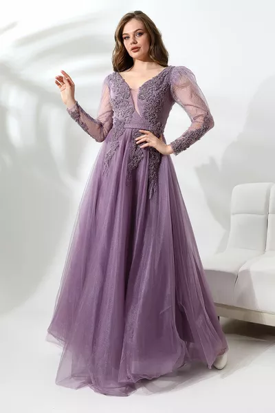 Robe de soirée en tulle guipure à manches longues à col en V lavande 