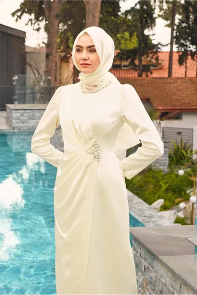 حجر مفصل الساتان مساء اللباس 