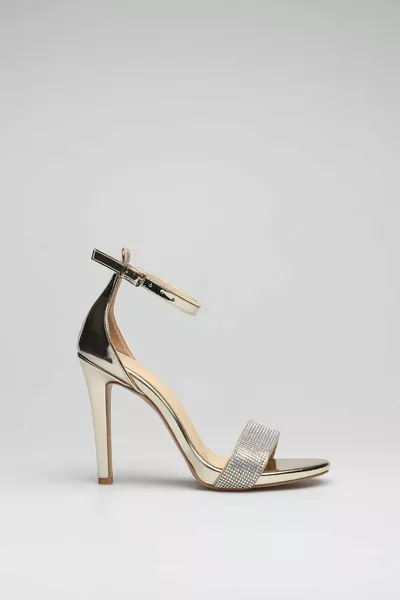 Вечерни обувки с единична дебела лента с камъни