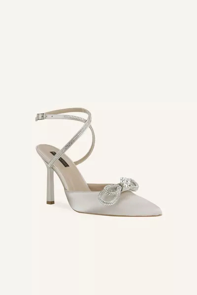 Champagne Satin New Betty