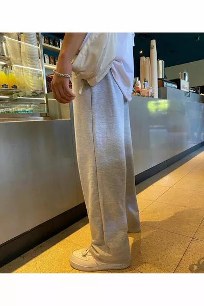 Gray Baggy Loose-Fit Straight-Leg Sweatpants
