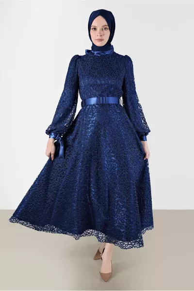 FUZK ПОДРОБНИ ДАНТЕЛЕНИ ВЕЧЕРНИ РОКЛИ 