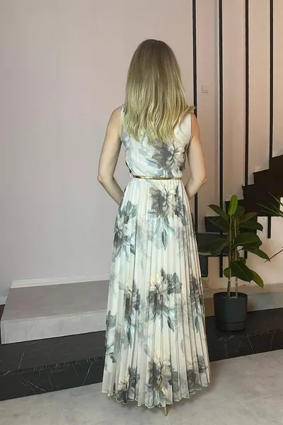  Kemer Detaylı Piliseli Şifon Elbise Bej