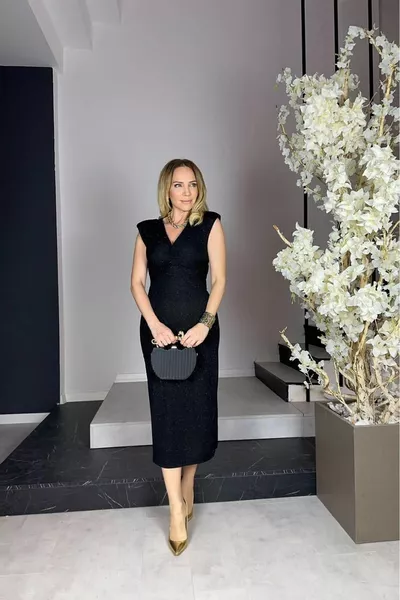  عقدة التفاصيل بريق مساء اللباس الأسود