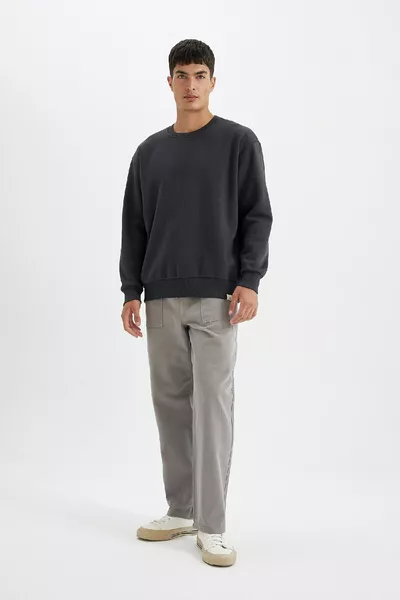 سويت شيرت بيسك سادة واسع الحجم بياقة دائرية سميك