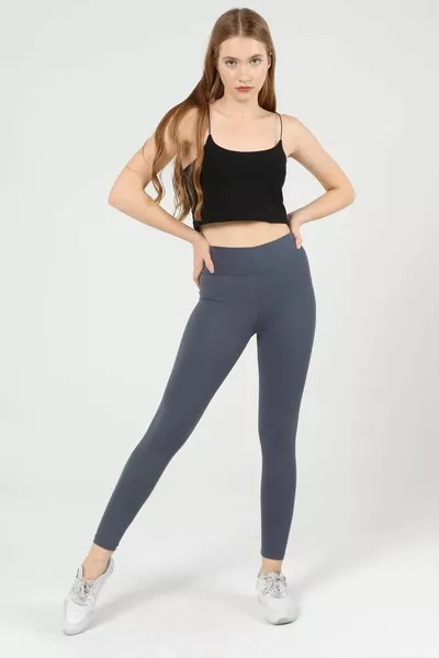 ليجنز عالي الخصر بتفاصيل ضلعية، داخله مبطّن وتشكيل للجسم