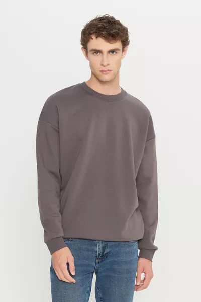 Men's Dark Gray Oversized Loose Fit Cotton Fleece-Lined 3-Ply Crew Neck Sweatshirt