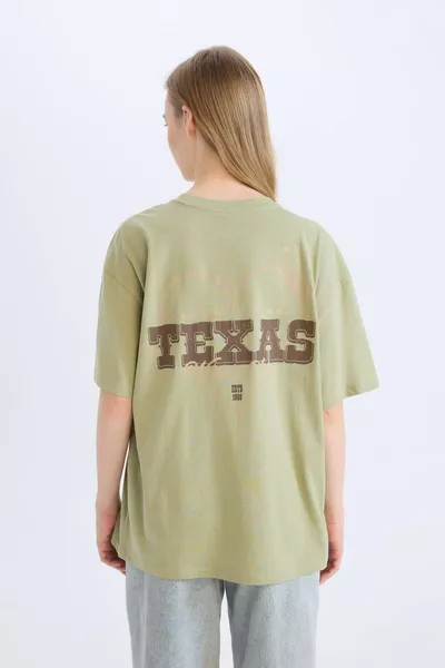 Оувърсайз Тениска с велосипедна яка и къси ръкави с печат на гърба SM