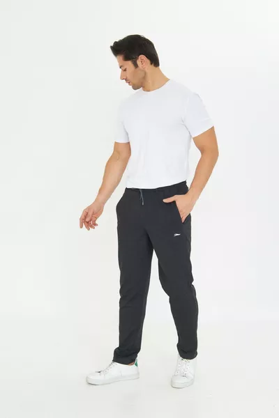 Men's Straight-Leg Relaxed Fit Sweatpants 