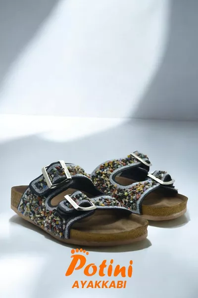 Ciabatte da donna in pietra naturale con doppia fibbia in pietra marina