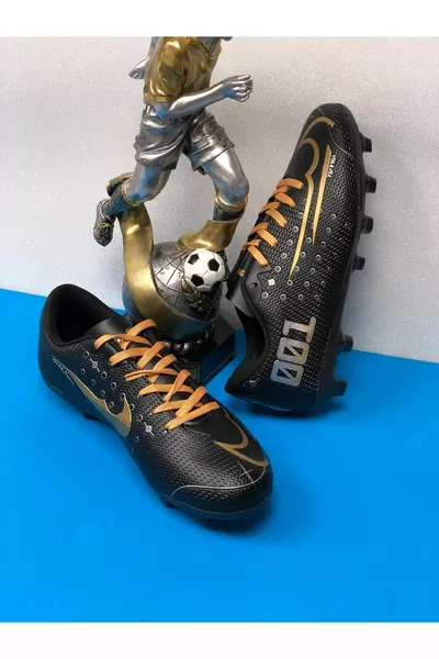 أحذية كرة القدم للرجال النادل