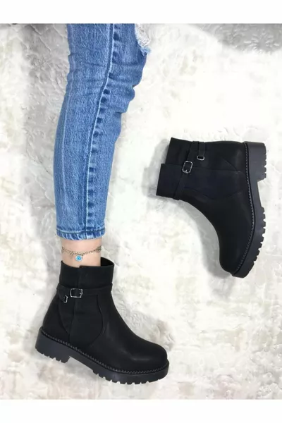 Ayakdaş  أحذية بريدية قصيرة أسود