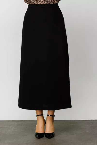 Maxirock aus Kreppstoff Schwarz