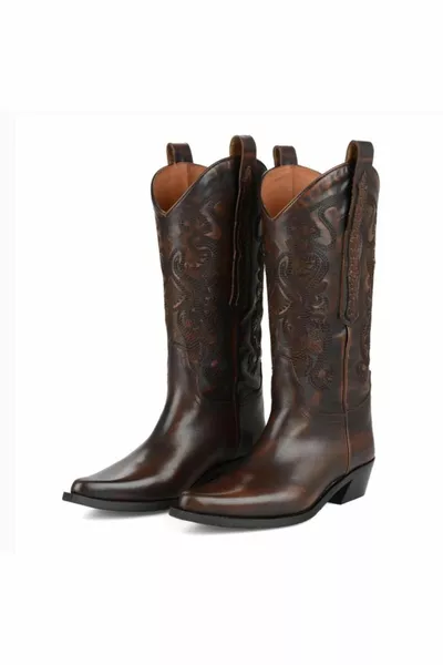 Коричневые ковбойские сапоги