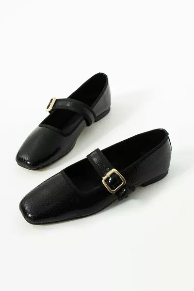 المرأة اليومية حادة العفن مربع اصبع القدم الباليه الشقق كبيرة الحجم  ثعبان أسود عيسى