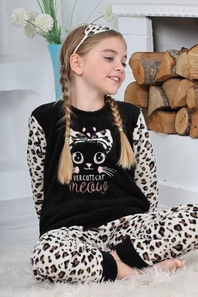 Girls' Leopard Print Soft, Thick, Winter Appliqué Embroidered Black Fleece Pajama Set