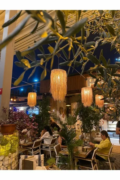 Rhodes Raffia Straw Design Bohemian Chandelier