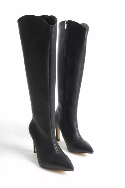 أحذية زن سوداء ذات كعب مدبب من مقدمة القدم