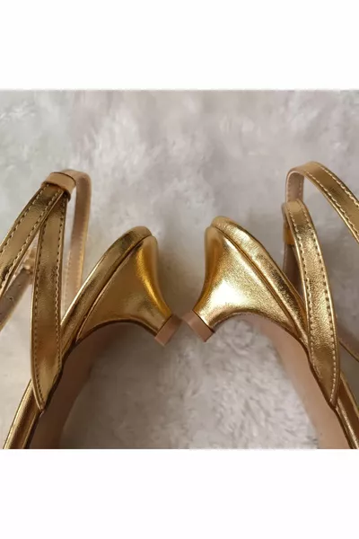 Нилс Отворен Кръгъл Пръст 4 см Тънък ток Плетени детайли Каишка Металик Вечерна Рокля Сандали - Токчета