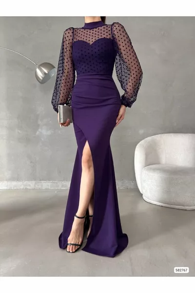 Lila Damen-Maxi-Abendkleid mit Rollkragenpullover und Tülldetail und Schlitz in Übergröße