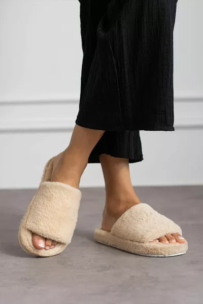 Modafrato FEATHERED OUTDOOR Femmes Maison Pantoufles Pantoufles d’hiver Silent Sole