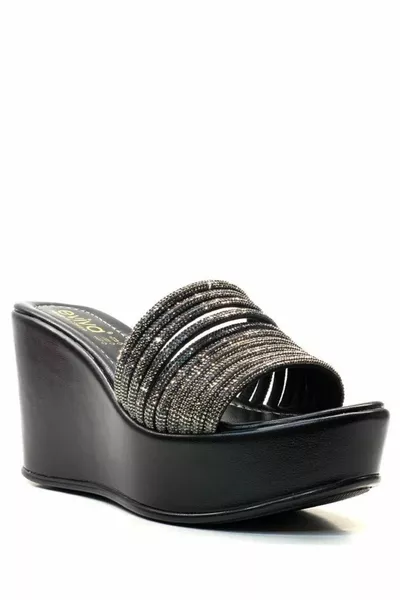  كعب مبطن منصة  سم للسيدات شباشب من الحجر الأسود