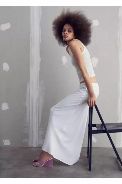 Met vinyl beklede sandalen met hak