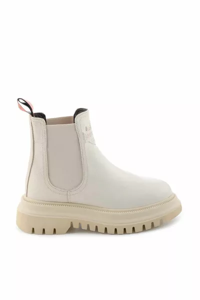 Bottes et bottines en cuir beige pour femmes 