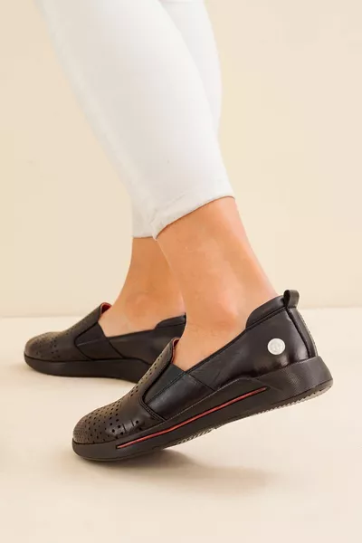 المرأة عارضة الجلود الدانتيل الرياضة نمط أحذية العظام